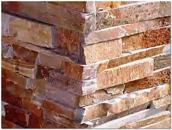 Декорирование фасада при помощи декоративного камня