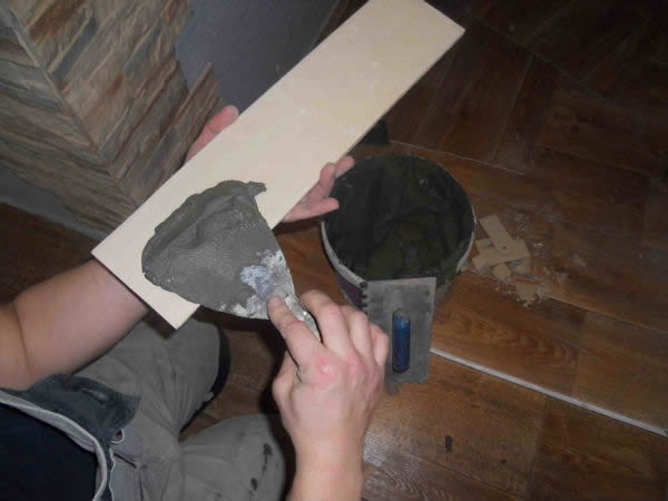 Фото установки искусственного камня