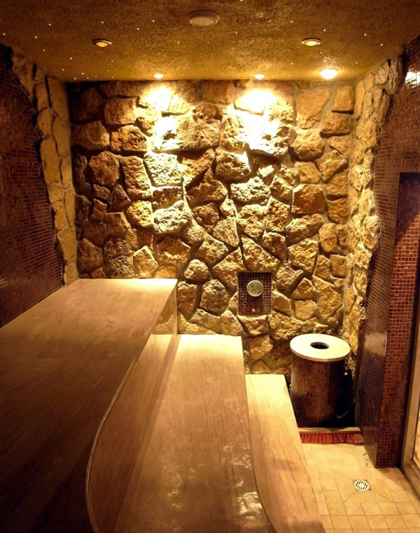 Камень в отделке бани