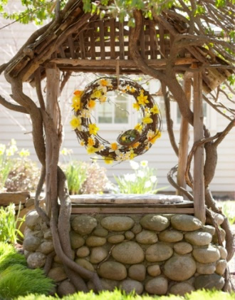 Оформление и отделка деревянного колодца