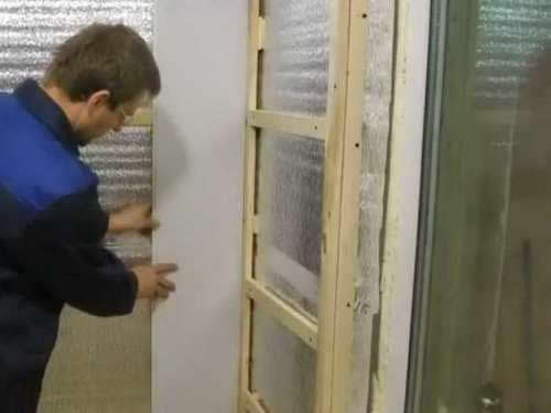 Крепление выполняется только на каркасе