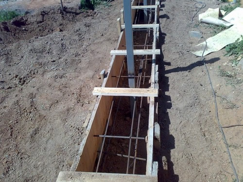 Пример ленточного фундамента под забор