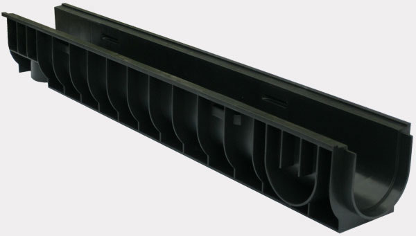 Ливневая канализация.Пластиковый лоток