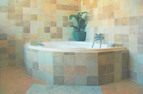 Материал в интерьере ванной комнаты