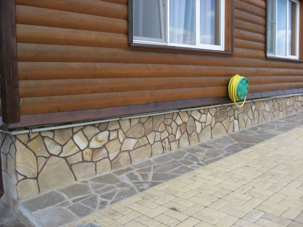 Надежная основа всего здания