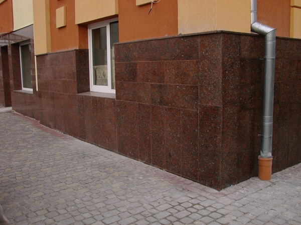 Оформление цоколя