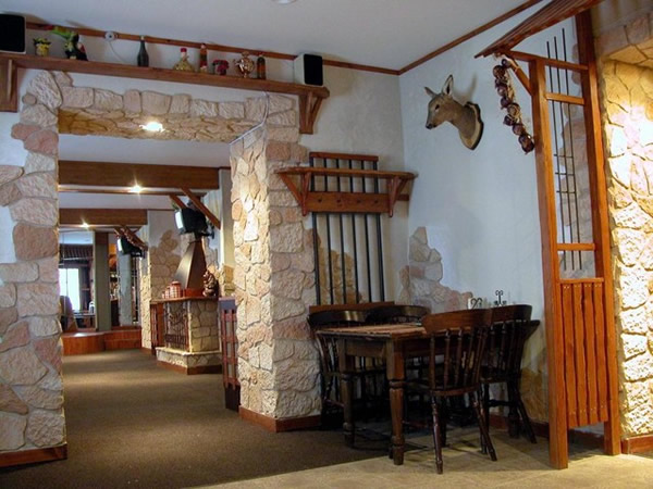 Декоративный камень в отделке проёмов