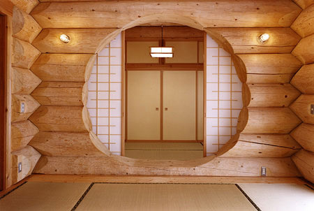 Как произвести отделку деревянного дома