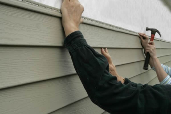 Сайдинг приобретает популярность во внутренней отделке домов