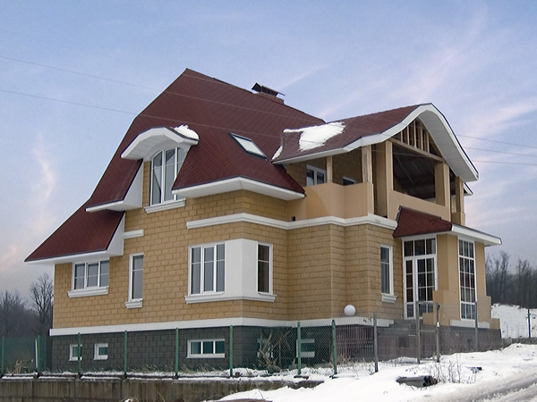 stoyka-doma-iz-teplbloka