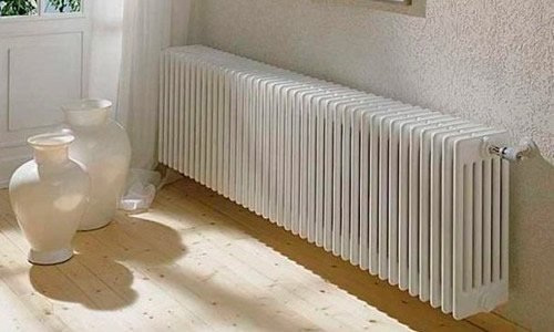 Такую батарею обязательно надо зашить