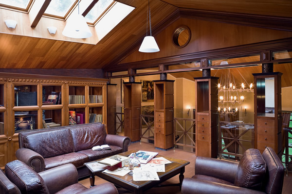 Отделка МДФ панелями гостиной