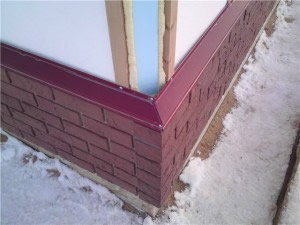 Выполняем крепление финишной планки